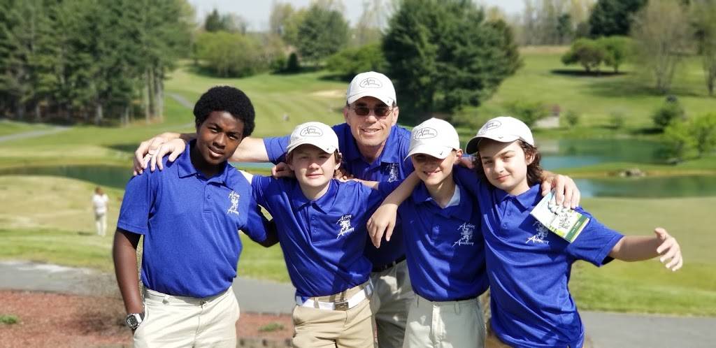 The Golf Club of Bristol | restaurant | 6045 Old Jonesboro Rd, Bristol, TN 37620, USA | 4236521700 OR +1 423-652-1700