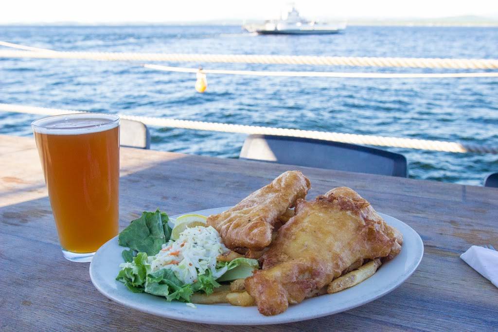 Old Dock House & Marina | restaurant | 2754 Essex - Charlotte Ferry, Essex, NY 12936, USA | 5189634232 OR +1 518-963-4232