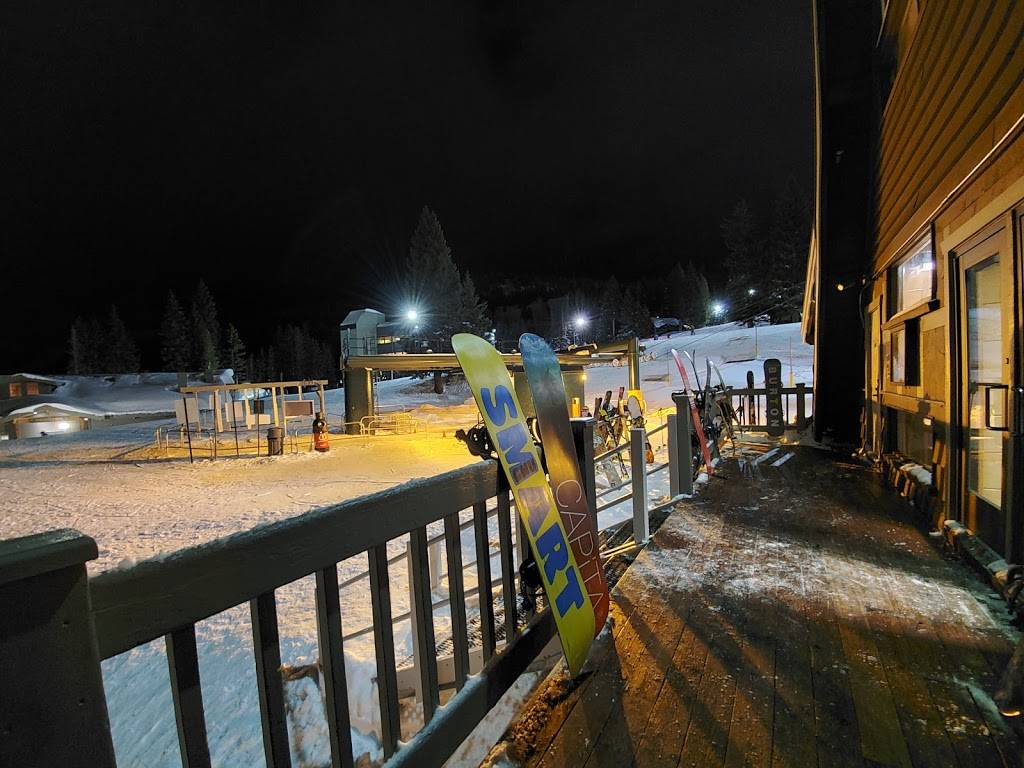 Molly Greens | restaurant | 8302 S Brighton Loop Rd, Brighton, UT 84121, USA | 8015324731 OR +1 801-532-4731