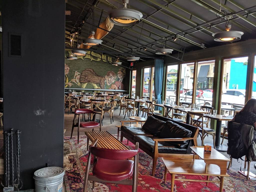 The Corner Grill, Bar + Game Room | restaurant | 344 W Nine Mile Rd, Ferndale, MI 48220, USA | 2482915470 OR +1 248-291-5470