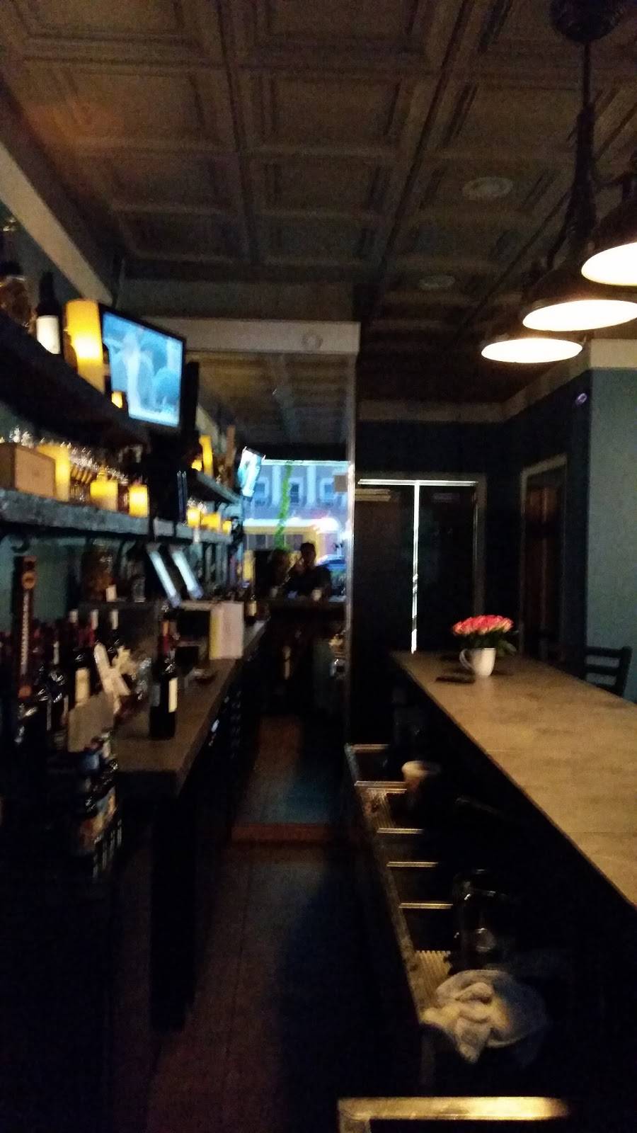 Keuka Kafe a Wine Bar | restaurant | 112-04 Queens Blvd, Forest Hills, NY 11375, USA | 7188801478 OR +1 718-880-1478