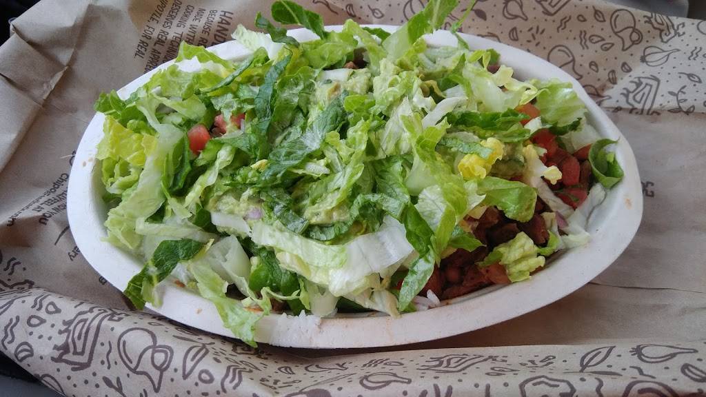 Chipotle Mexican Grill | restaurant | 1955 41st Ave Ste A5, Capitola, CA 95010, USA | 8312956076 OR +1 831-295-6076