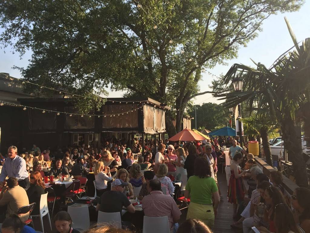 Agave Mexican Grill & Cantina | restaurant | 1919 Kaliste Saloom Rd #301, Lafayette, LA 70508, USA | 3375340774 OR +1 337-534-0774