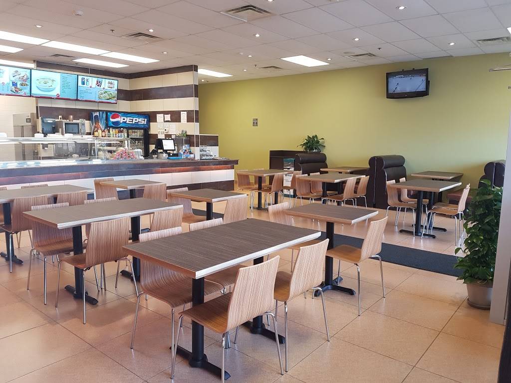 Restaurant AMIR Daniel Johnson | restaurant | 2636 Boulevard Daniel-Johnson, Laval, QC H7T 2K1, Canada | 4509732345 OR +1 450-973-2345