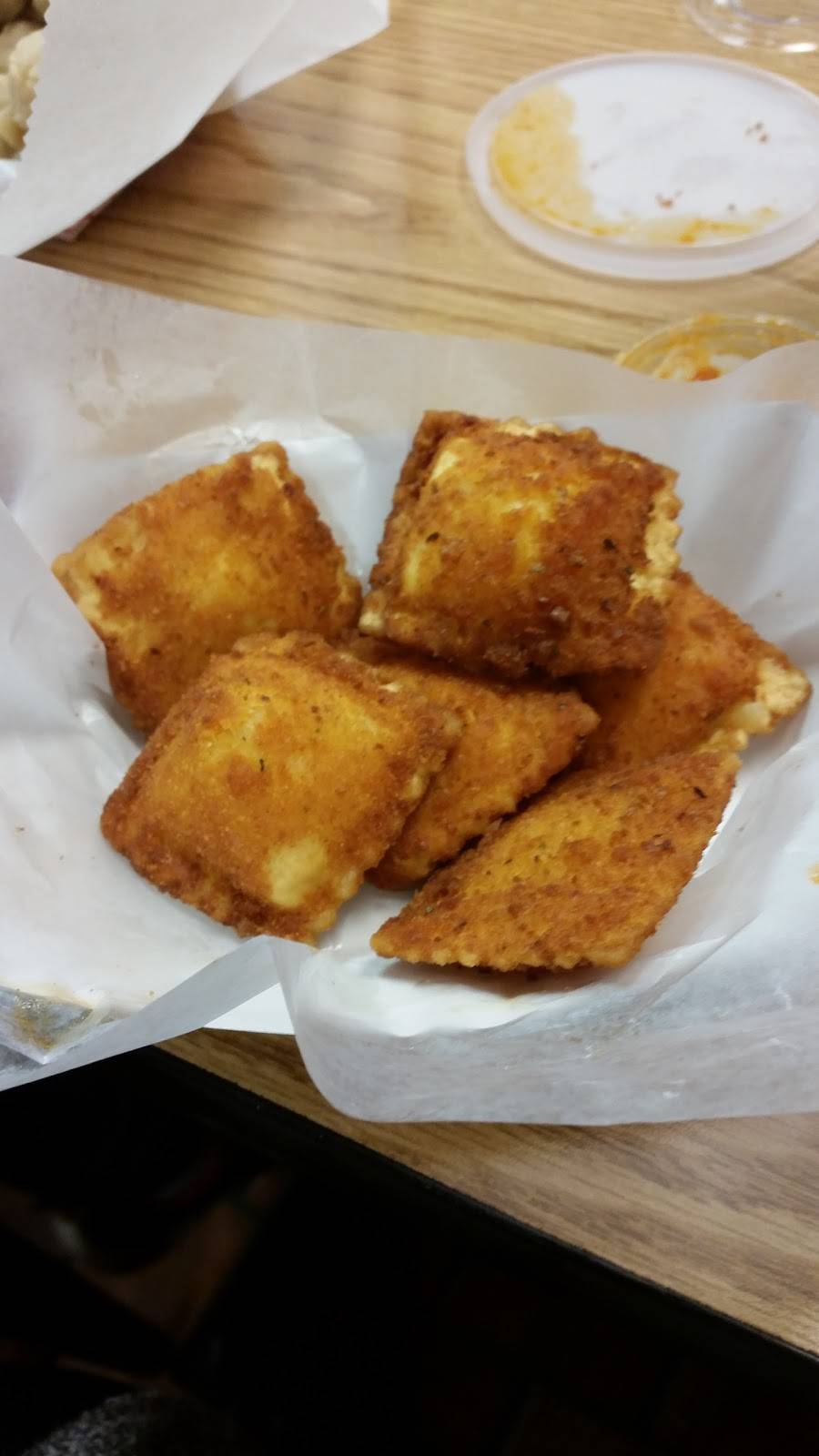 Browns Chicken | restaurant | 1910 st. RT 38, Lincoln Hwy, St. Charles, IL 60174, USA | 6305842411 OR +1 630-584-2411