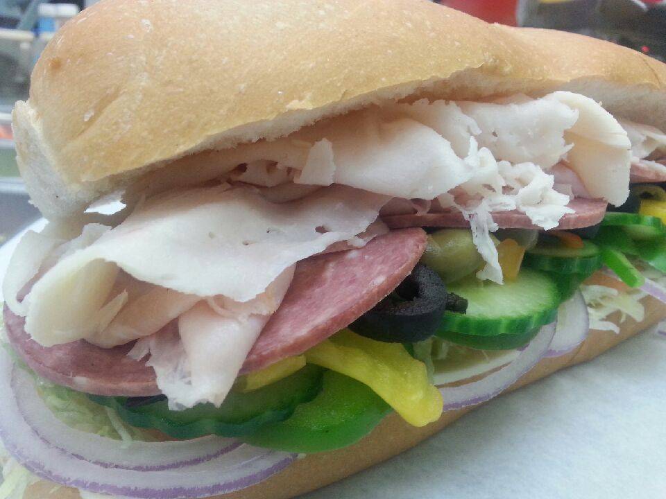 Chubbys Subs | restaurant | 1265 Morningside Ave, Scarborough, ON M1B 1C1, Canada | 4162865181 OR +1 416-286-5181