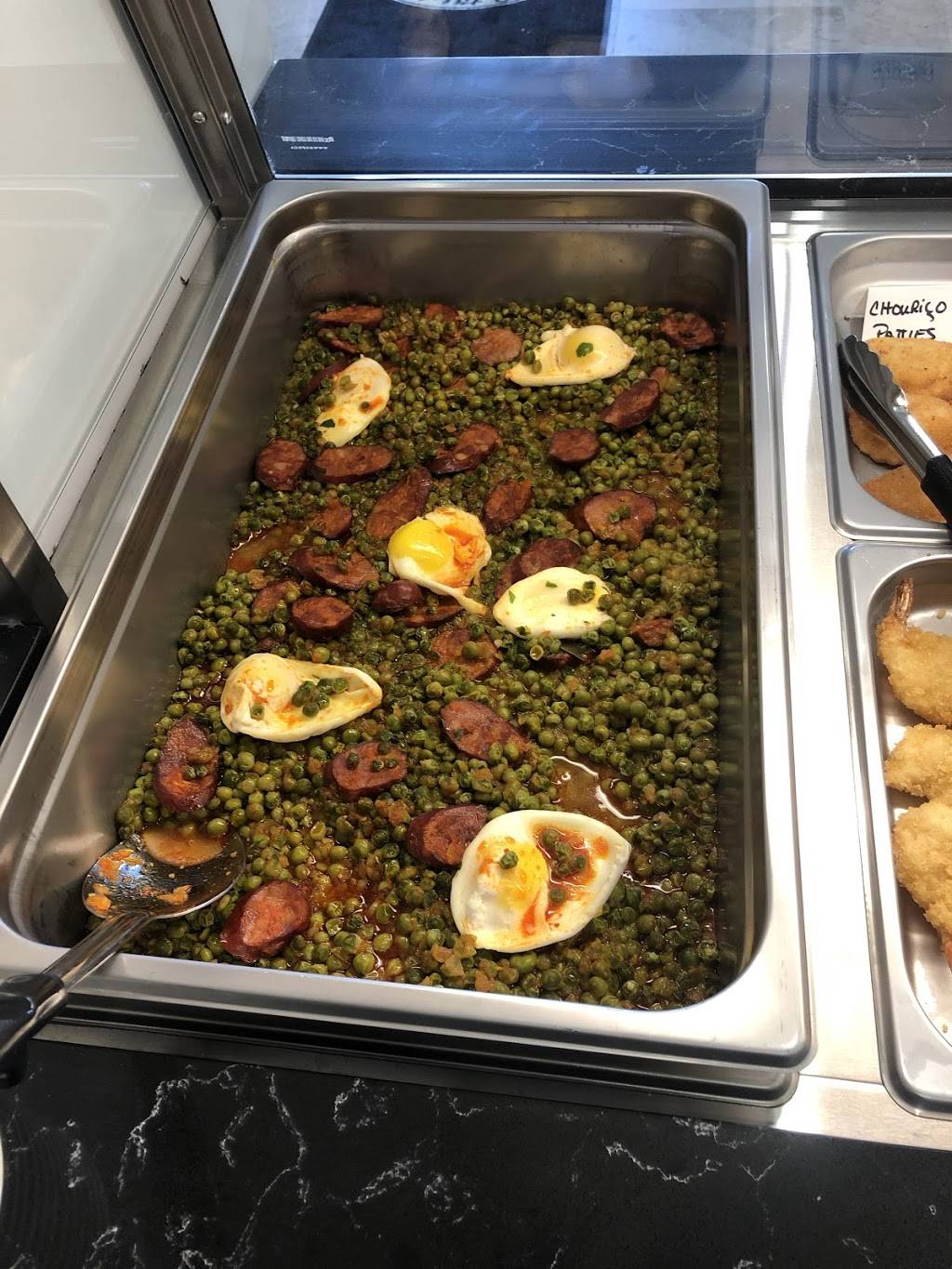 Portuguese Rotisserie and Grill Inc | restaurant | 2530 Sixth Line #6, Oakville, ON L6H 6W5, Canada | 9052571113 OR +1 905-257-1113