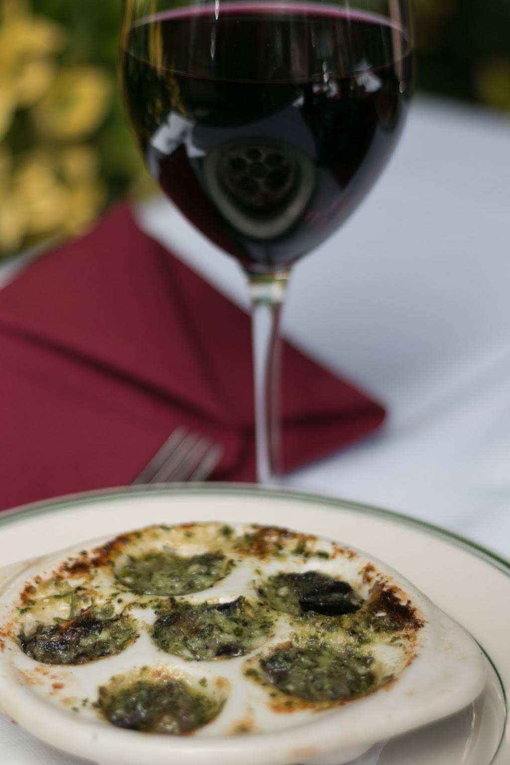 Le Chalet Basque Restaurant | restaurant | 405 N San Pedro Rd, San Rafael, CA 94903, USA | 4154791070 OR +1 415-479-1070