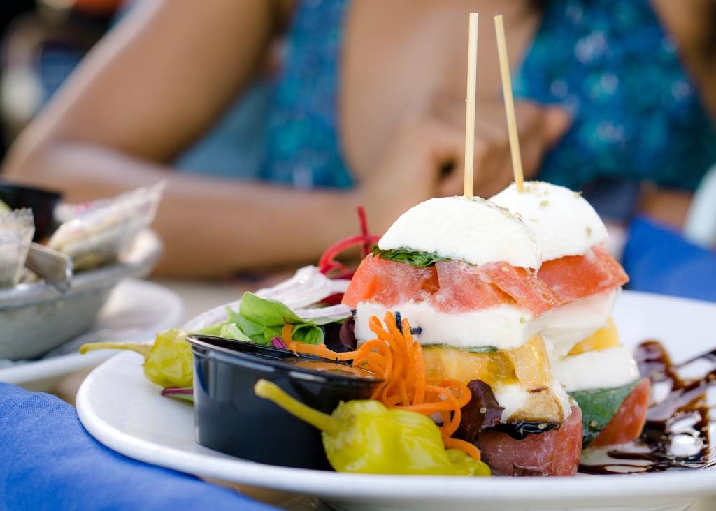 Aruba Beach Cafe | cafe | 1 Commercial Blvd, Lauderdale-By-The-Sea, FL 33308, USA | 9547760001 OR +1 954-776-0001