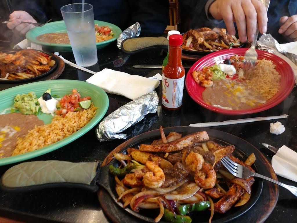 Mazatlan Restaurant | restaurant | 844 Willow Ave, Hercules, CA 94547, USA | 5107993391 OR +1 510-799-3391