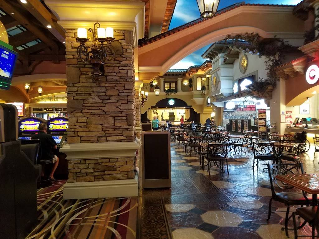 Capriottis Sandwich Shop | restaurant | 2300 Paseo Verde Pkwy, Henderson, NV 89052, USA | 7027943030 OR +1 702-794-3030