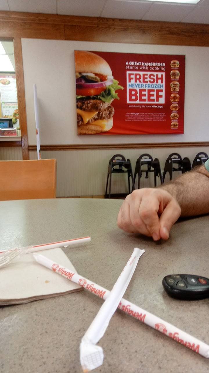 Wendys | restaurant | 3239 S Arlington Rd, Akron, OH 44312, USA | 3306450468 OR +1 330-645-0468