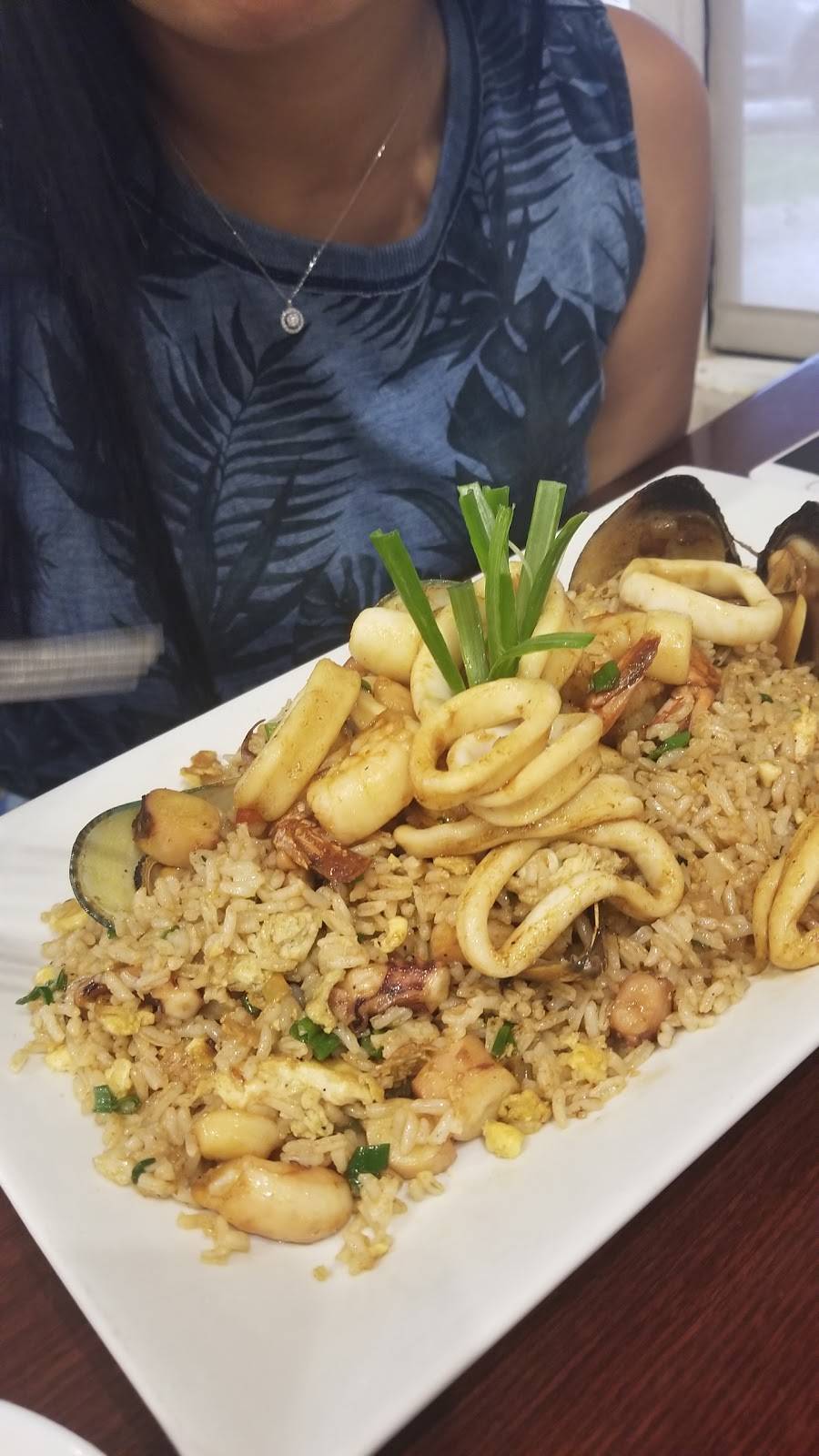 La Perla Peruvian Restaurant | restaurant | 13746 SW 152nd St, Miami, FL 33177, USA | 7862937101 OR +1 786-293-7101