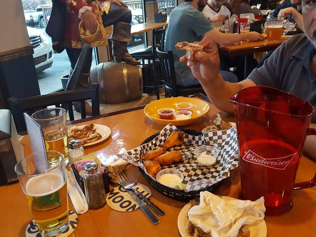 River Street Ale House | restaurant | 957 Rivers St, Boone, NC 28607, USA | 8282648100 OR +1 828-264-8100