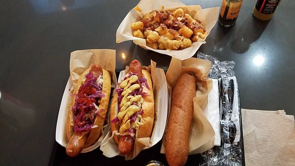 McFadden Public Market | restaurant | 515 N Main St, Santa Ana, CA 92701, USA | 6572323338 OR +1 657-232-3338