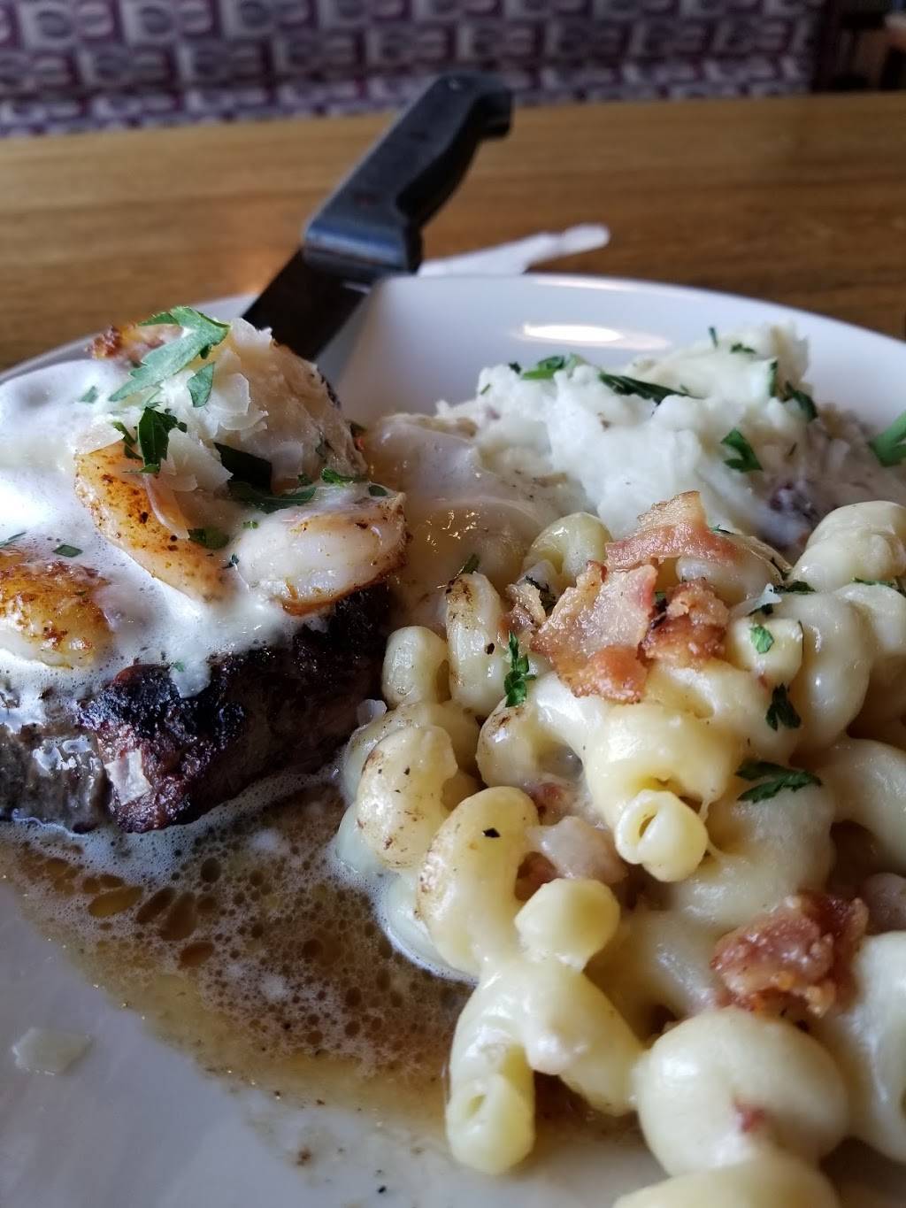 Applebees Grill + Bar | restaurant | 5678 S Redwood Rd, Taylorsville, UT 84123, USA | 8019635100 OR +1 801-963-5100