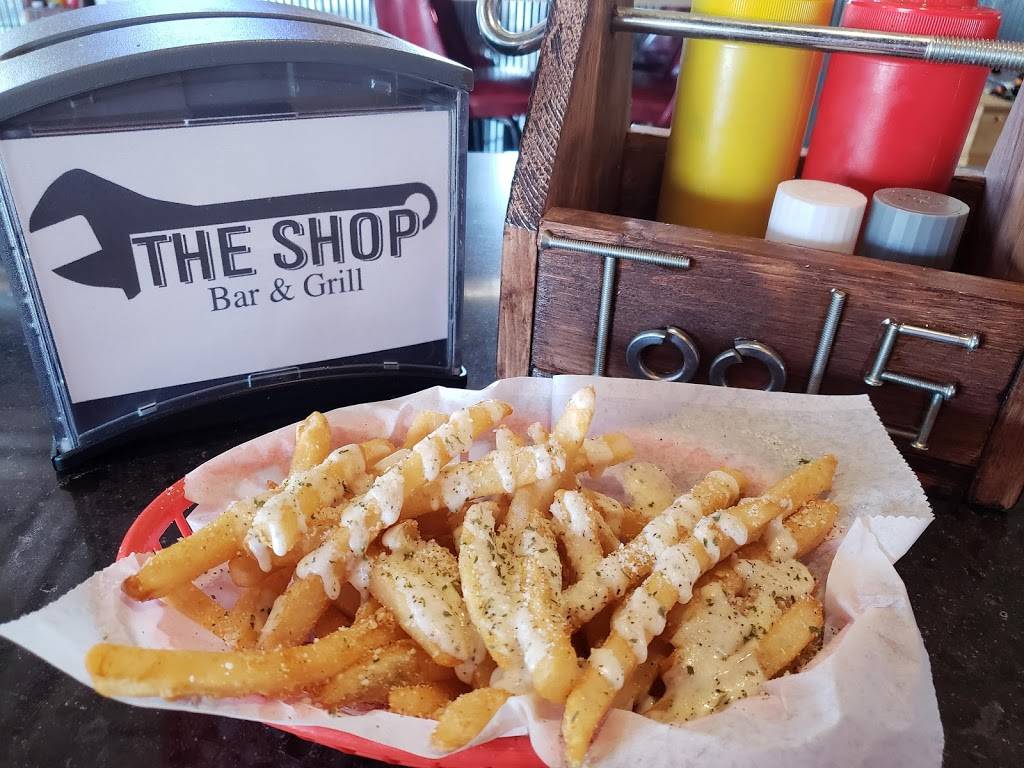 The Shop Bar & Grill | restaurant | 109 W Front St #1062, Arcadia, IA 51430, USA | 7126892522 OR +1 712-689-2522