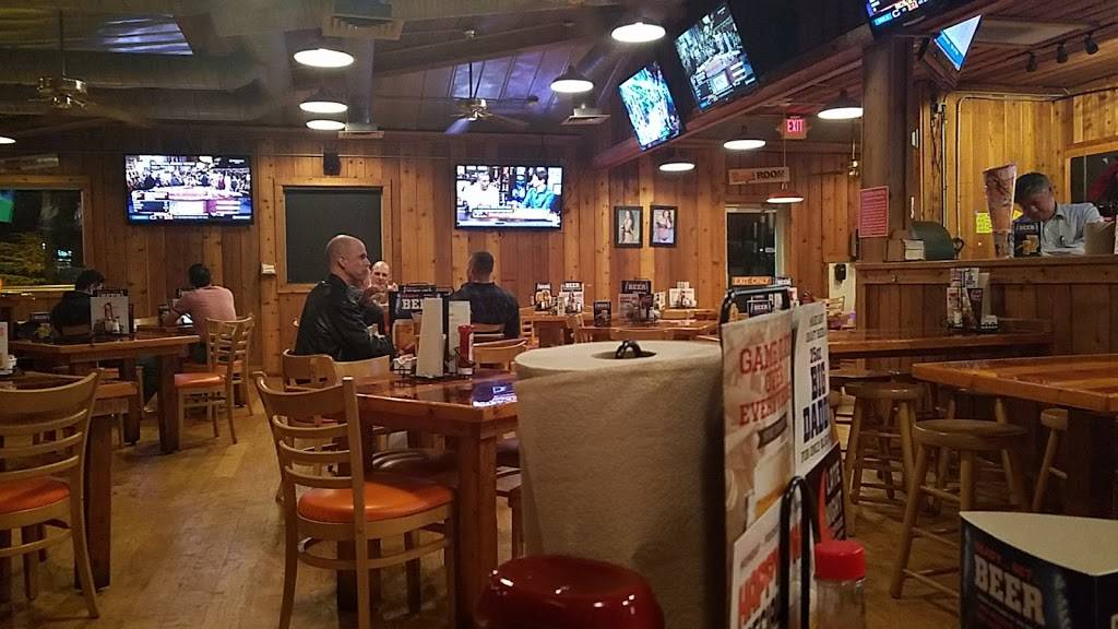 Hooters | restaurant | 2630 Prince William Pkwy, Woodbridge, VA 22192, USA | 7034901116 OR +1 703-490-1116