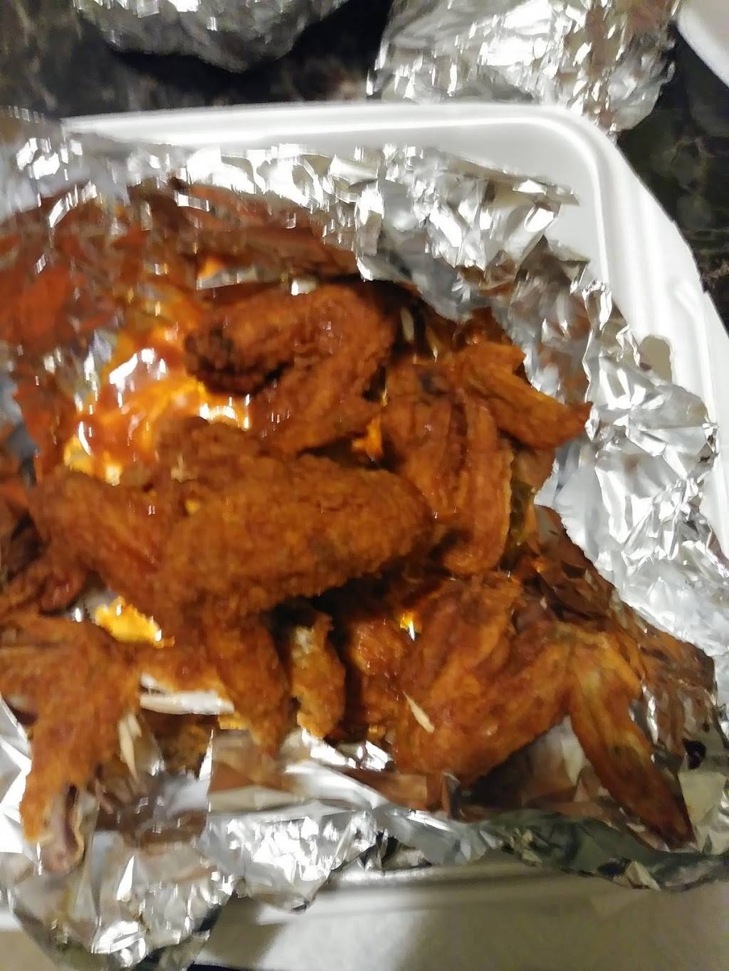 Cholies Pizza | restaurant | 3711 W 63rd St, Chicago, IL 60629, USA | 7737678600 OR +1 773-767-8600