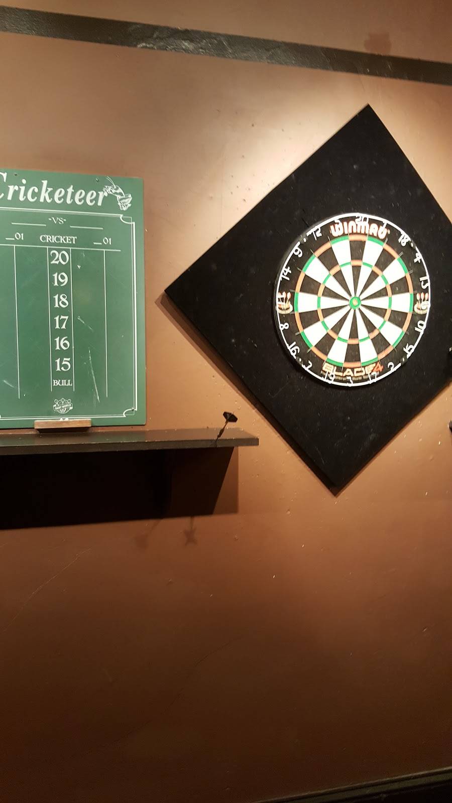 Clam Diggers Seafood | restaurant | 109 S Bridge St, Bedford, VA 24523, USA | 5405876727 OR +1 540-587-6727