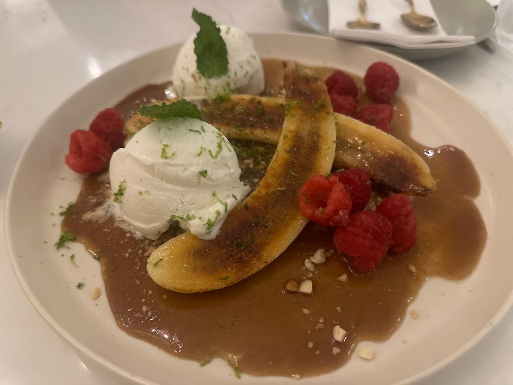 Eves Garden Lounge & Bar | restaurant | 11207 Reston Station Blvd, Reston, VA 20190, USA | 5713130741 OR +1 571-313-0741