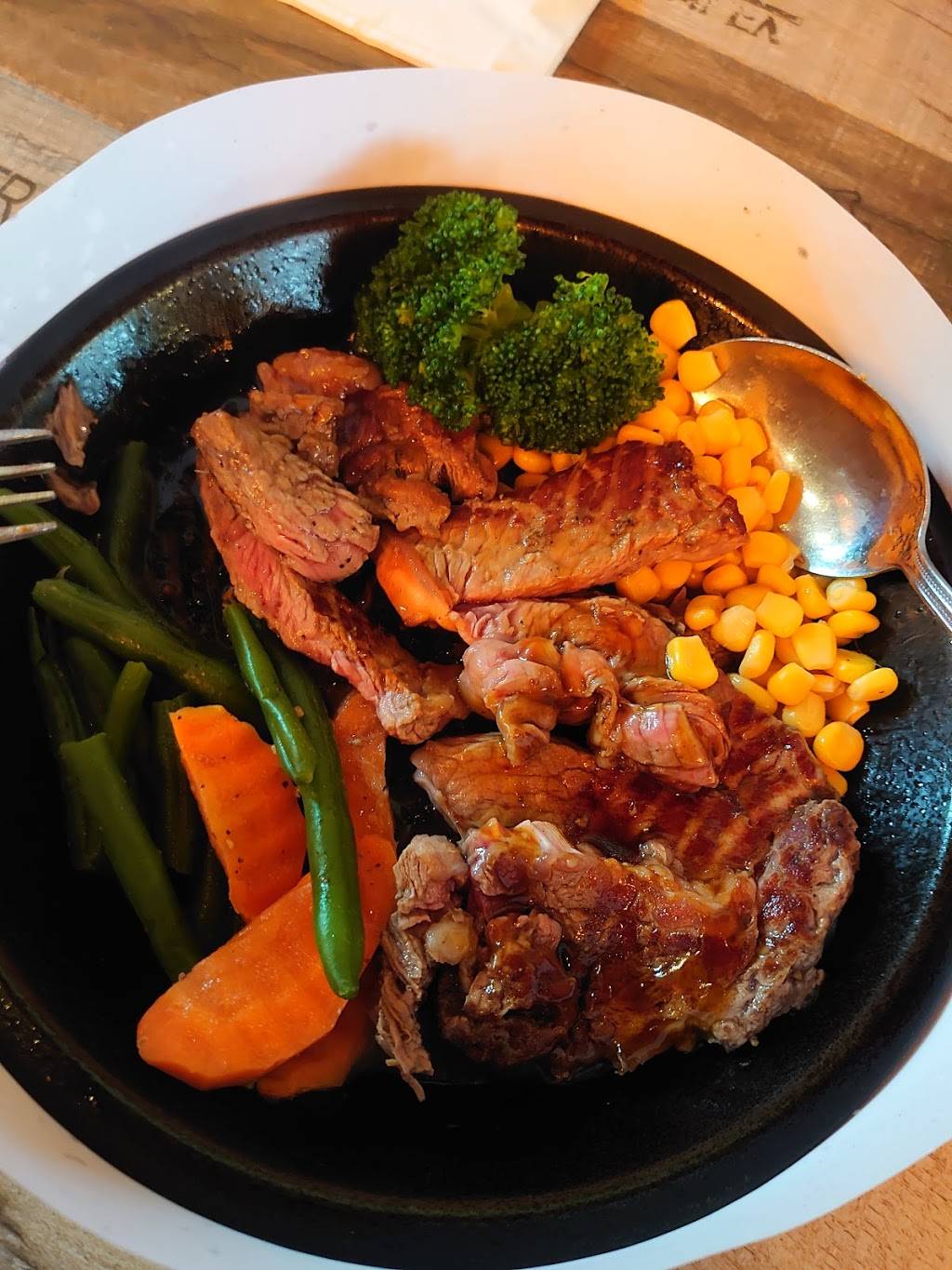 Sizzling Lunch | restaurant | 1085 E Brokaw Rd, San Jose, CA 95131, USA | 4088996448 OR +1 408-899-6448