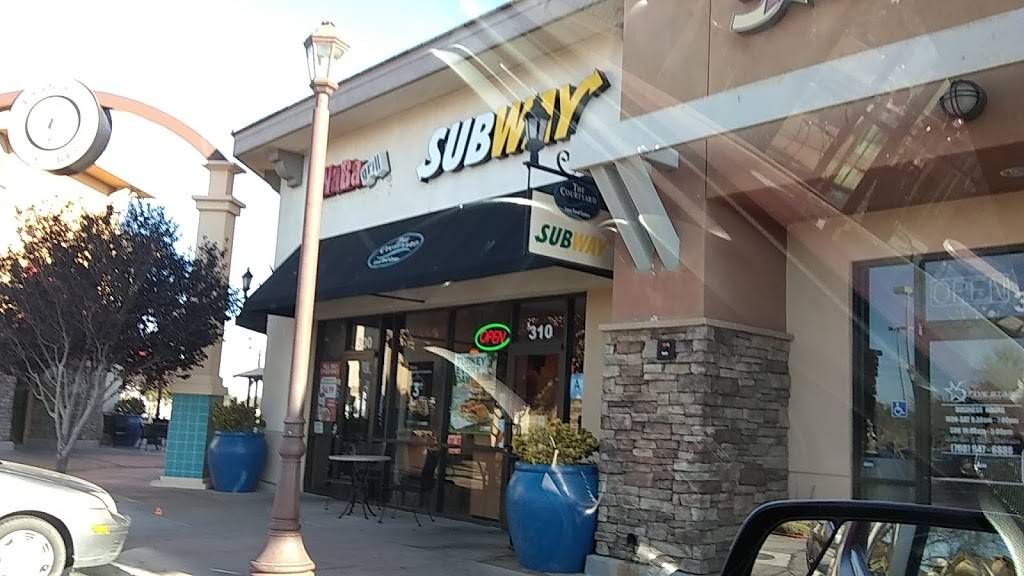 Subway | restaurant | 12721 Main St, Hesperia, CA 92345, USA | 7609568900 OR +1 760-956-8900