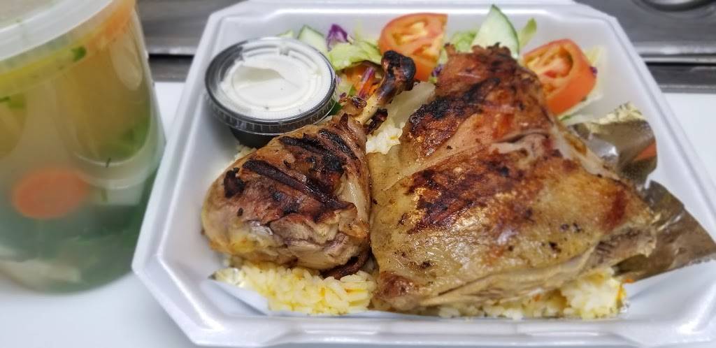 Changaro & Pupuseria | restaurant | 107 E Diamond Ave, Gaithersburg, MD 20877, USA | 2409126736 OR +1 240-912-6736