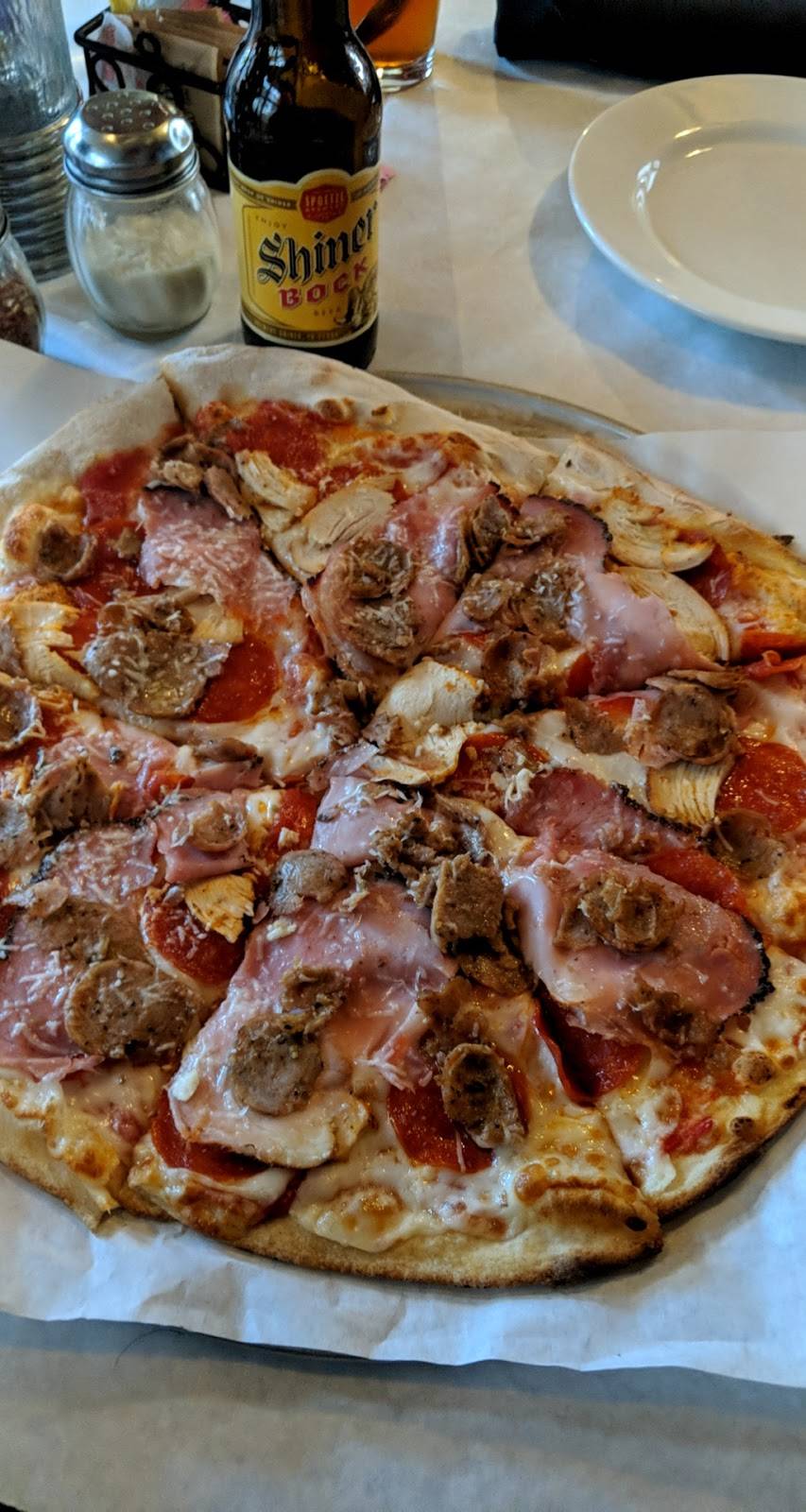 Brick Oven on 35th | restaurant | 1608 W 35th St, Austin, TX 78703, USA | 5124534330 OR +1 512-453-4330