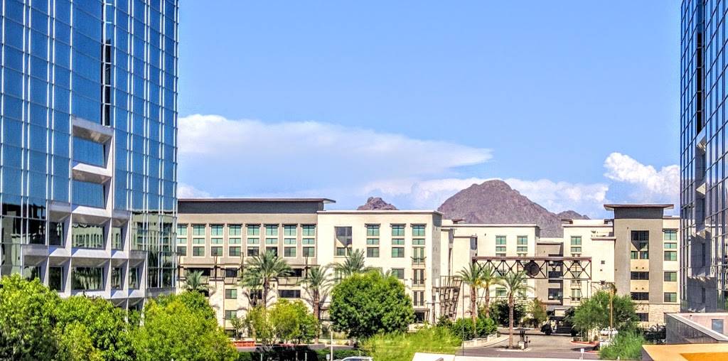 TEN - Handcrafted American Fare and Spirits | restaurant | 2501 E Camelback Rd #40, Phoenix, AZ 85016, USA | 6023742611 OR +1 602-374-2611