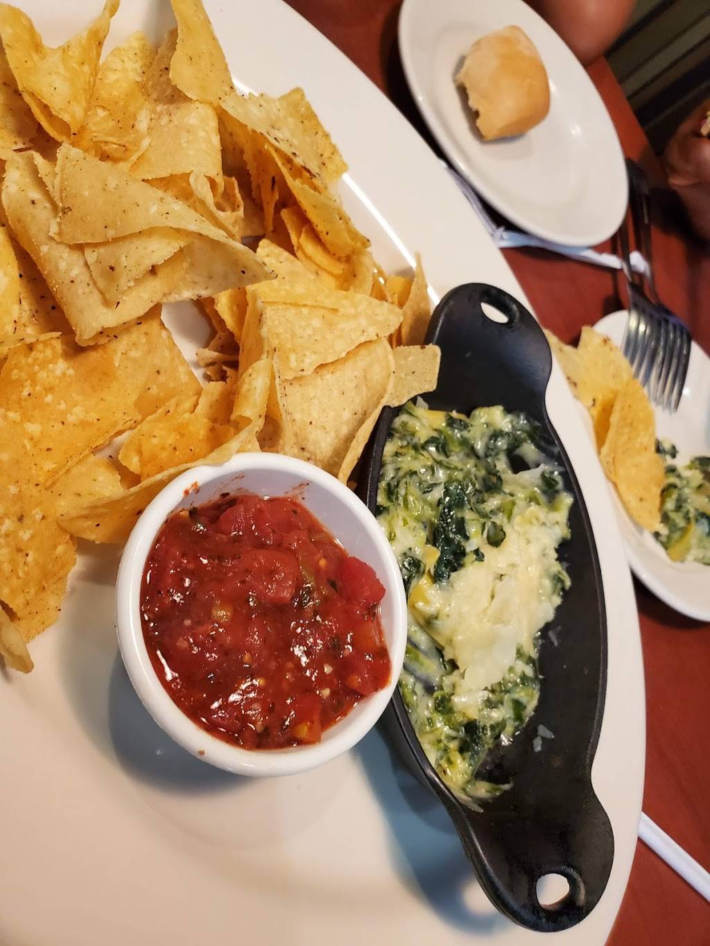 OCharley’s Restaurant & Bar | restaurant | 3799 McFarland Blvd E, Tuscaloosa, AL 35405, USA | 2055565143 OR +1 205-556-5143