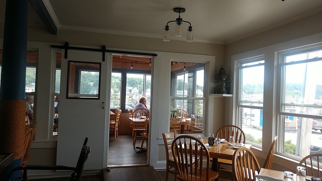 HarborSide 1901Bar and Grill | restaurant | 12 Bridge St, Boothbay Harbor, ME 04538, USA | 2073156043 OR +1 207-315-6043