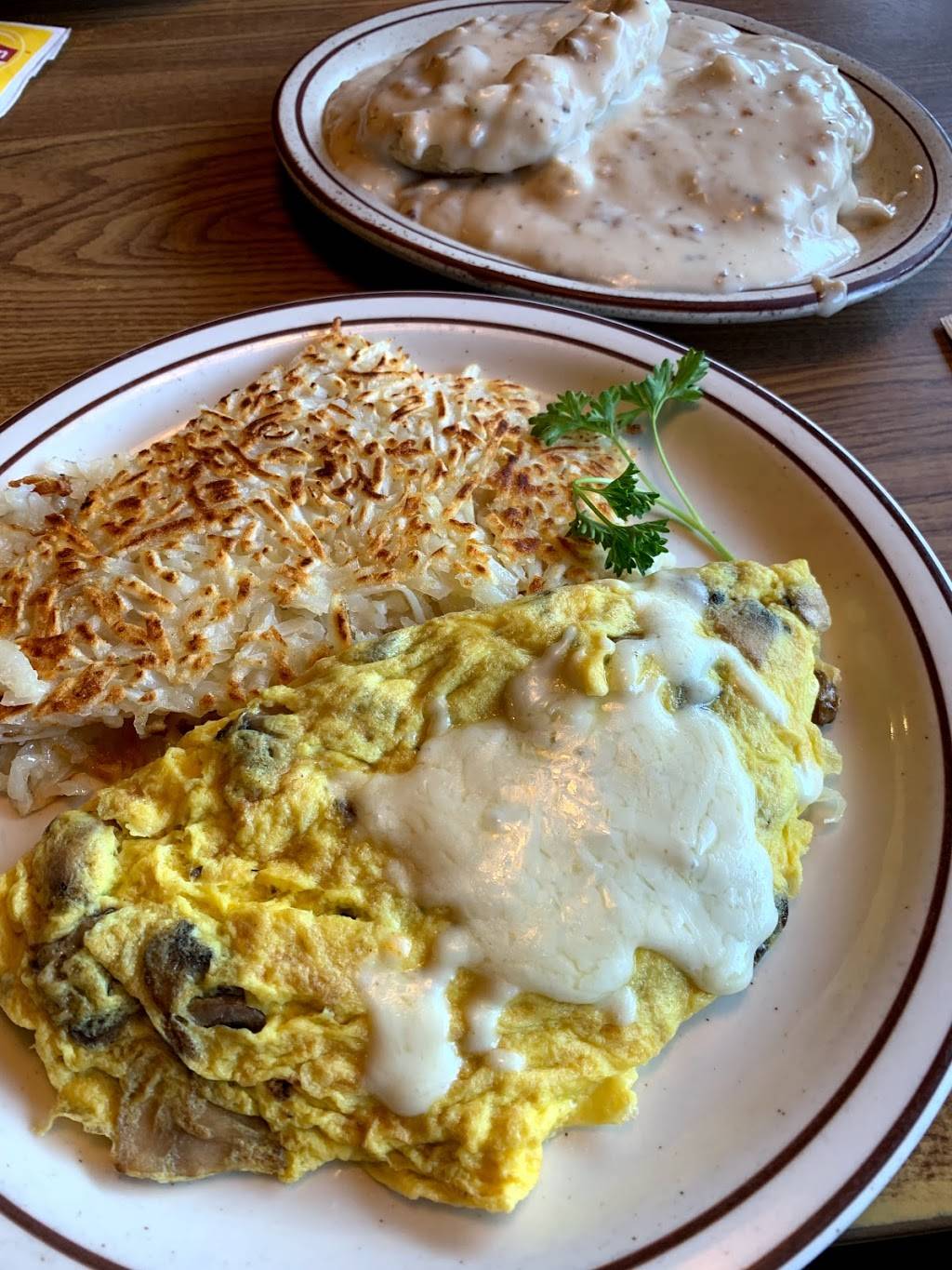 Golden Waffle Cafe | restaurant | 1449 Broadway, Placerville, CA 95667, USA | 5306429322 OR +1 530-642-9322