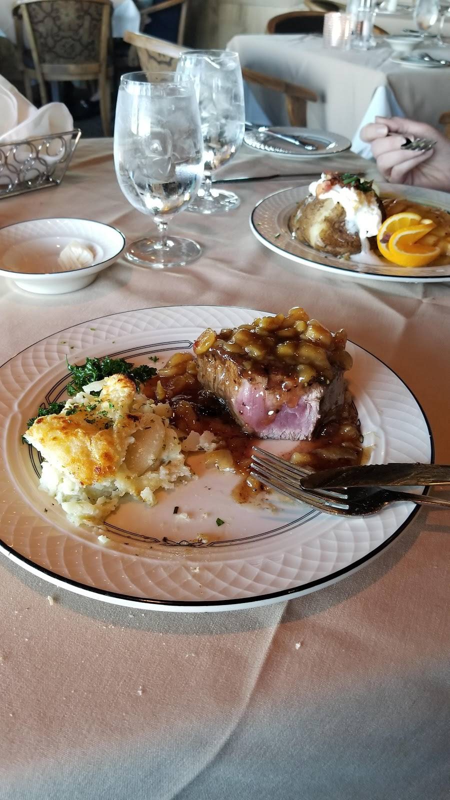 Pepper Tree Restaurant | restaurant | 888 W Moreno Ave, Colorado Springs, CO 80905, USA | 7194714888 OR +1 719-471-4888