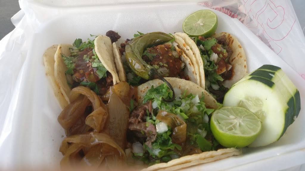 Tacos El Caporal | restaurant | 2875 Ventura Blvd, Oxnard, CA 93036, USA | 8058227664 OR +1 805-822-7664