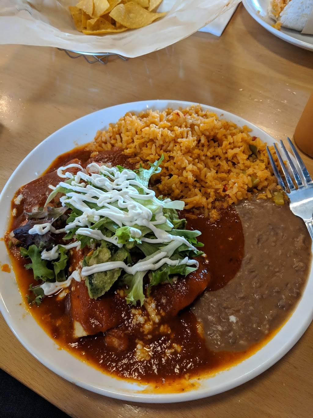 Cha Cha Cha Taqueria Cascade Station | restaurant | 10107 NE Cascade Station, NE Cascades Pkwy, Portland, OR 97220, USA | 9712718467 OR +1 971-271-8467