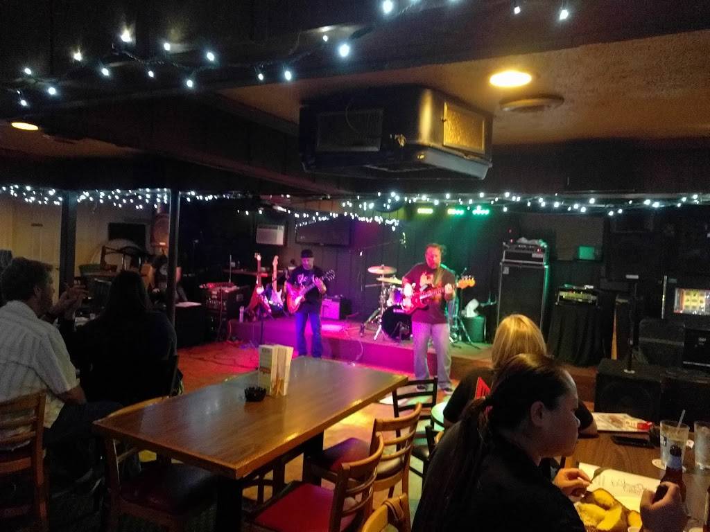 Red and Terrys Timbers | restaurant | 730 Concord Rd SE, Smyrna, GA 30082, USA | 7704342432 OR +1 770-434-2432