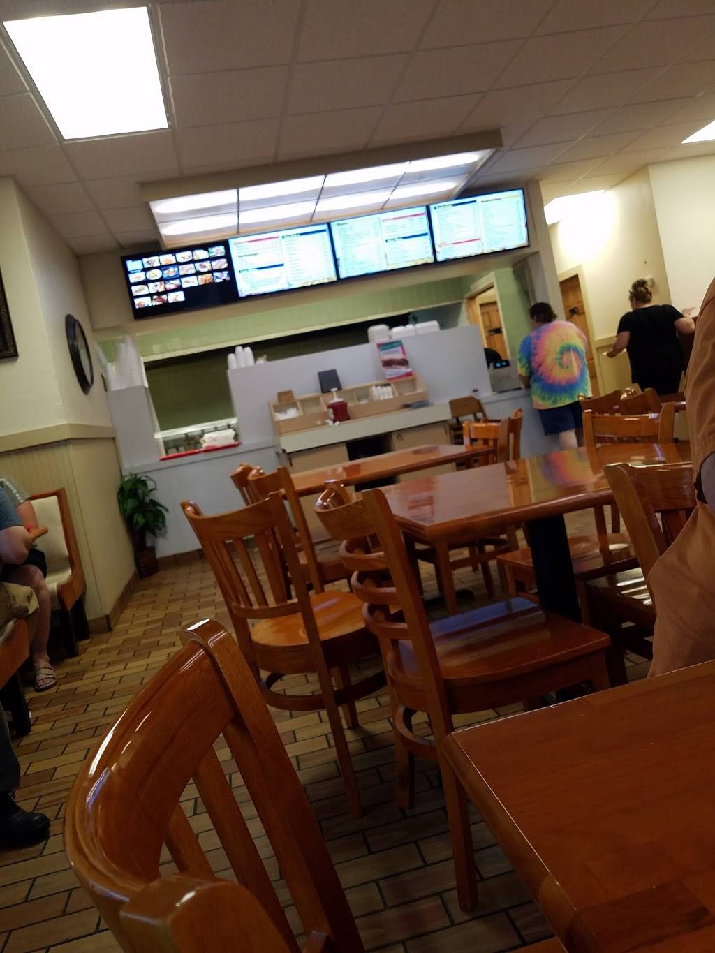 King Gyros | restaurant | 1827 N Michigan St, Plymouth, IN 46563, USA | 5749354044 OR +1 574-935-4044