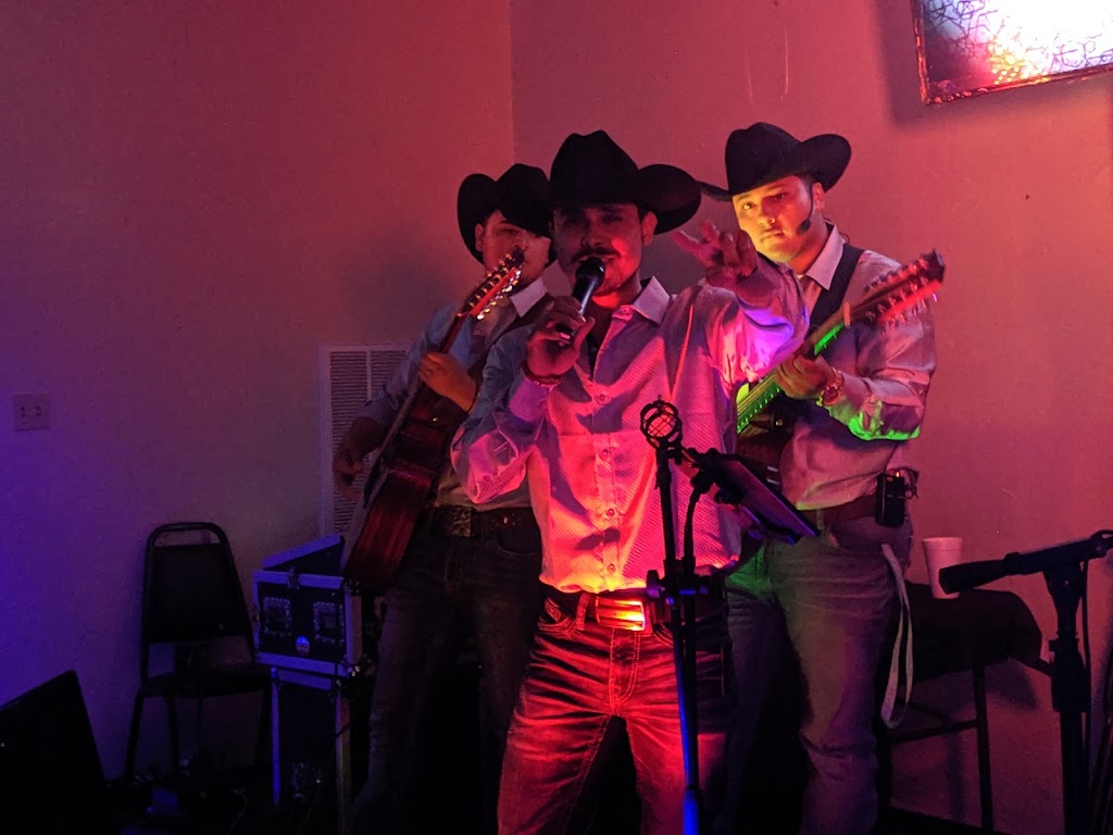 Perryton Club Inc | restaurant | 520 SE 24th Ave, Perryton, TX 79070, USA | 8064356523 OR +1 806-435-6523