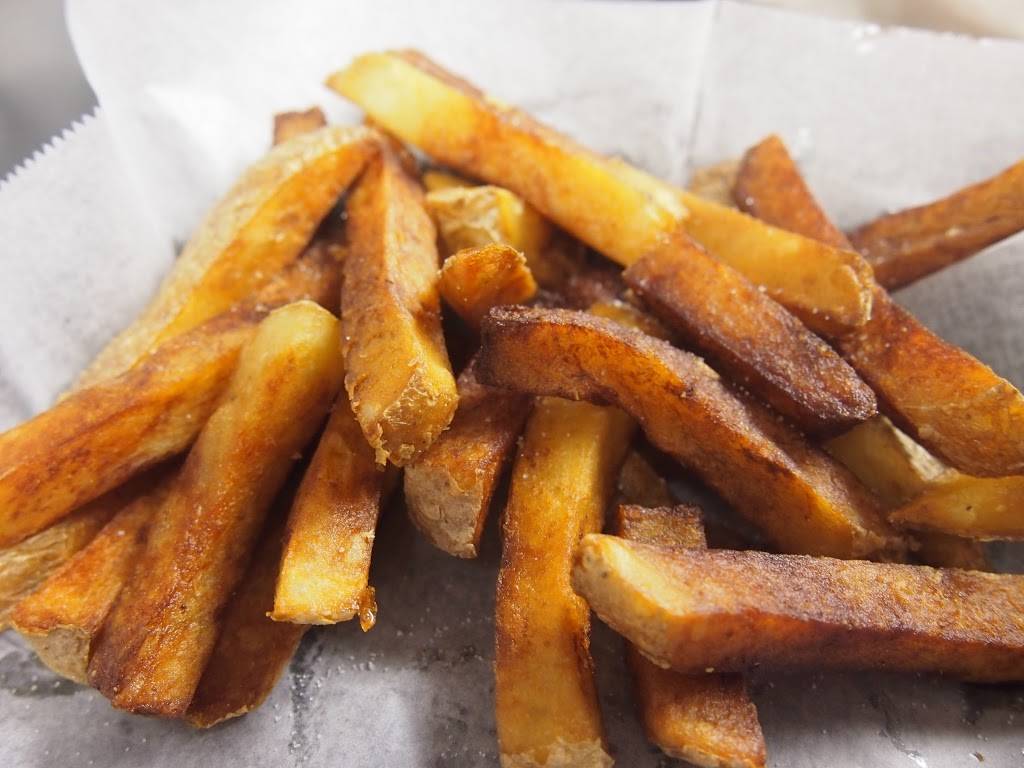 Wing-itz | restaurant | 2100 Lafayette Rd, Portsmouth, NH 03801, USA | 6034369464 OR +1 603-436-9464