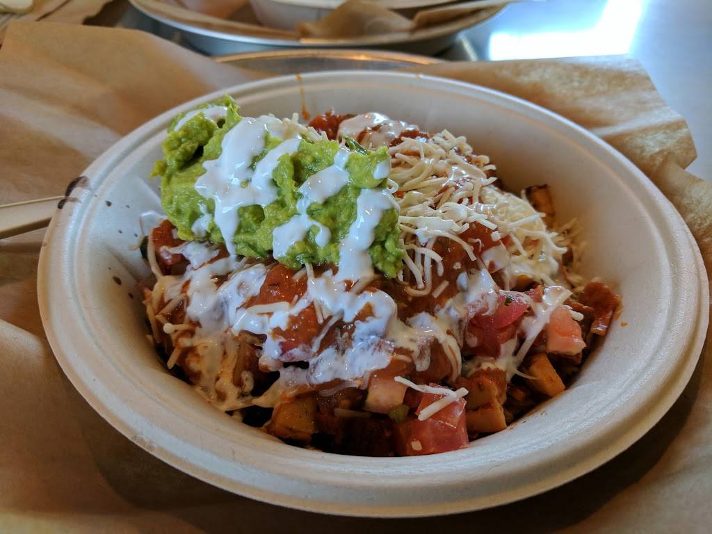 QDOBA Mexican Eats | restaurant | 175 N Stephanie St Suite 100, Henderson, NV 89074, USA | 7024854476 OR +1 702-485-4476