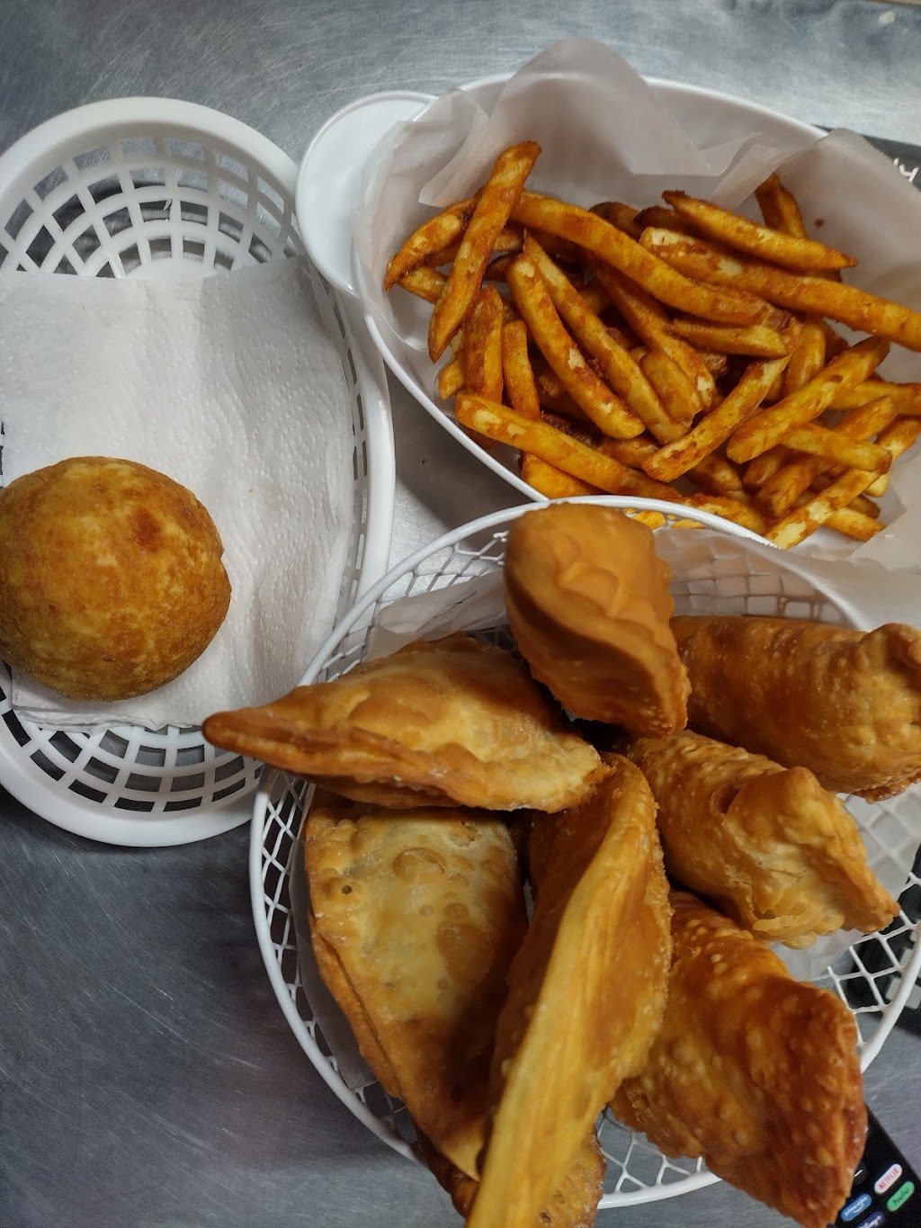 El Don Frappe | restaurant | 61 N Main St, Leominster, MA 01453, USA | 9787284521 OR +1 978-728-4521