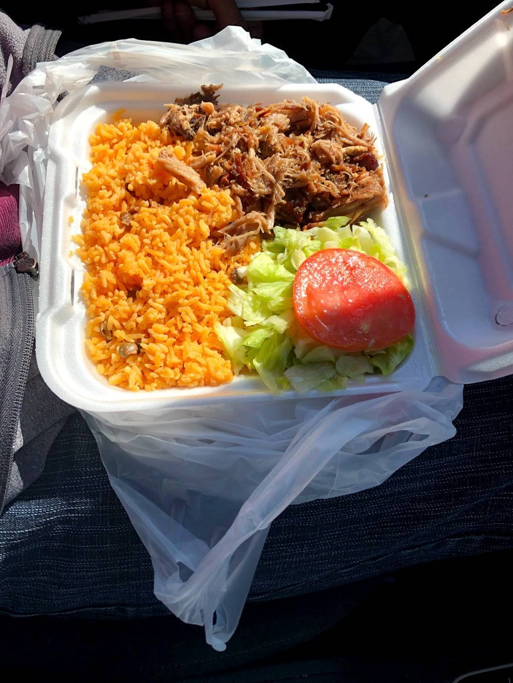 El Rincon Criollo | restaurant | 205 Hope Ave, Worcester, MA 01603, USA | 5089812818 OR +1 508-981-2818