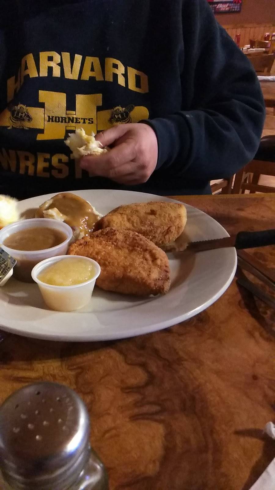 Joe & Tammys Family Restaurant | restaurant | 69 N Ayer St, Harvard, IL 60033, USA | 8159432002 OR +1 815-943-2002