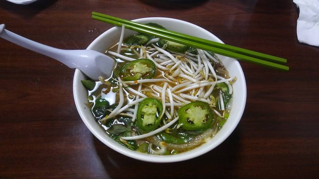 77 Asian kitchen | restaurant | 5560 Vineland Avenue C, North Hollywood, CA 91601, USA | 8189808777 OR +1 818-980-8777