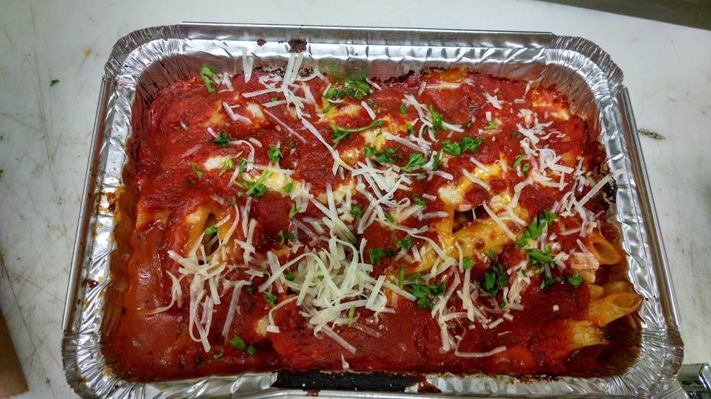 Ciminos Ristorante & Pizza | restaurant | 105 S Benton St, Winnebago, IL 61088, USA | 8153353800 OR +1 815-335-3800