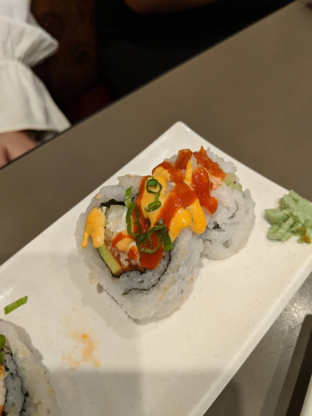 Eastwind Chandler | restaurant | 58 W Buffalo St, Chandler, AZ 85225, USA | 4808557451 OR +1 480-855-7451