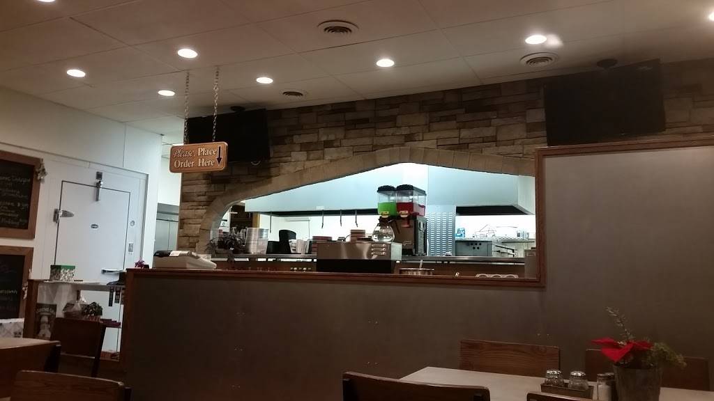 Larrys Family Pizza | meal delivery | 10 Bryant Ave SW, Wadena, MN 56482, USA | 2186314182 OR +1 218-631-4182