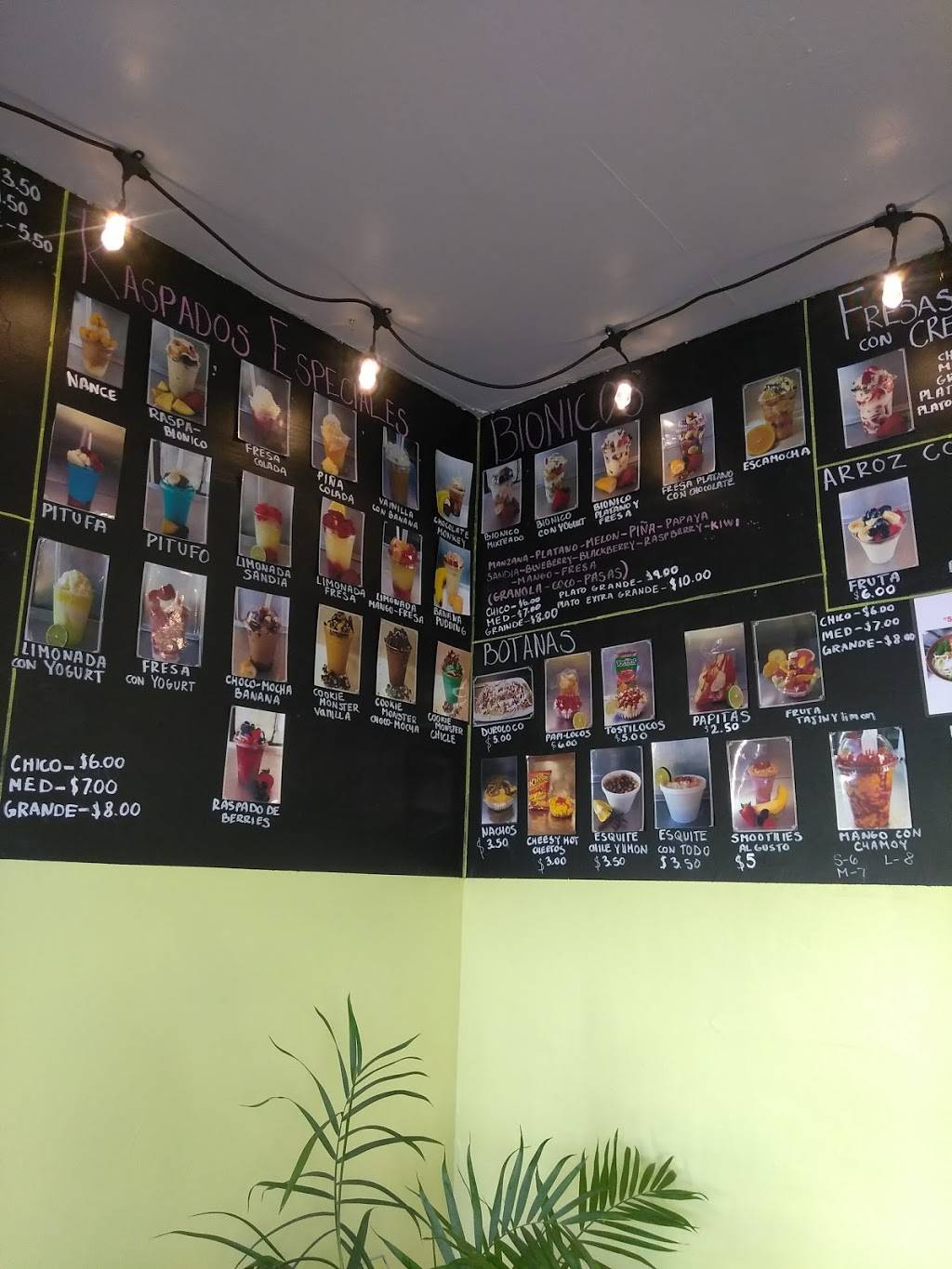 Sabores | meal takeaway | 7215 S Hooper Ave, Los Angeles, CA 90001, USA | 3235706991 OR +1 323-570-6991