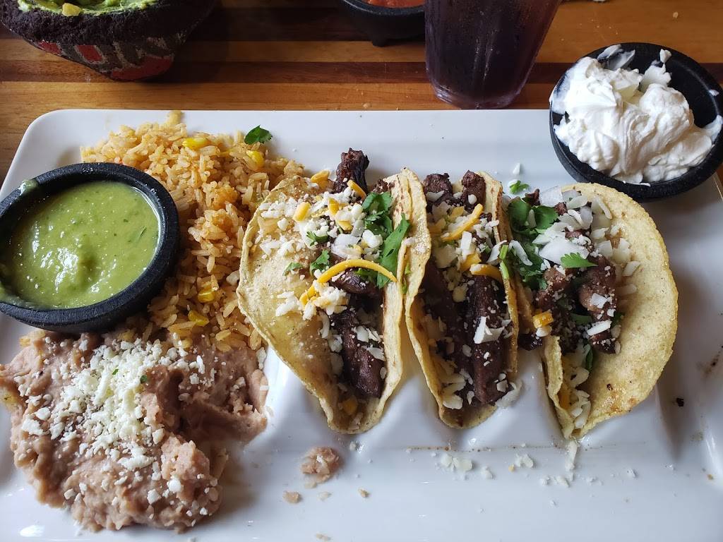 Cancun Grill | restaurant | 15406 NW 77th Ct, Miami Lakes, FL 33016, USA | 3058268571 OR +1 305-826-8571